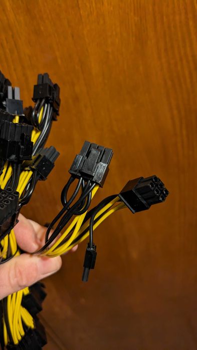 Кабели за захранване на видео карти 8 to 2x8(6+2) PCI Power Cable