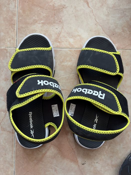 Сандали Reebok 38 номер