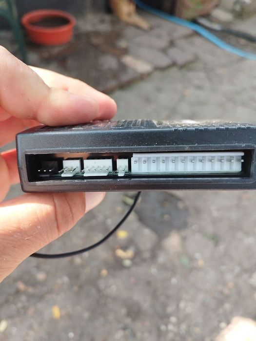 Modul alarma si inchidere centralizata