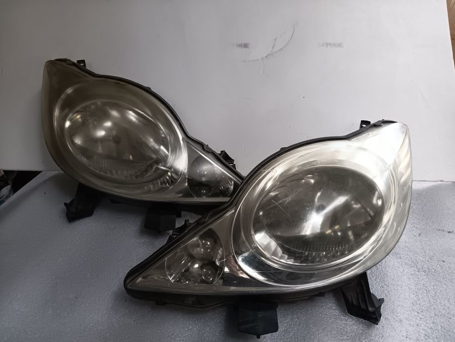 Фар ляв десен за Peugeot 107 / Пежо 107