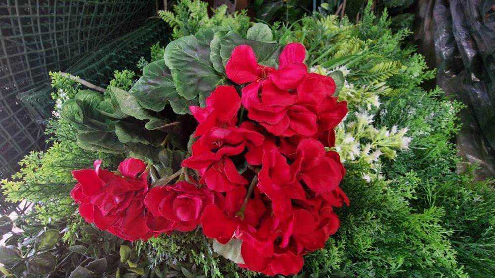 Buchet muscata  artificiala Premium 9 fire cu aspect natural pentru aranjamente florale