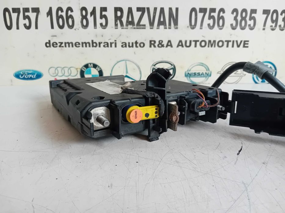 Borna Baterie Plus Cu Capsa Pirotehnica Mercedes E CLass W212 An 2009-2015