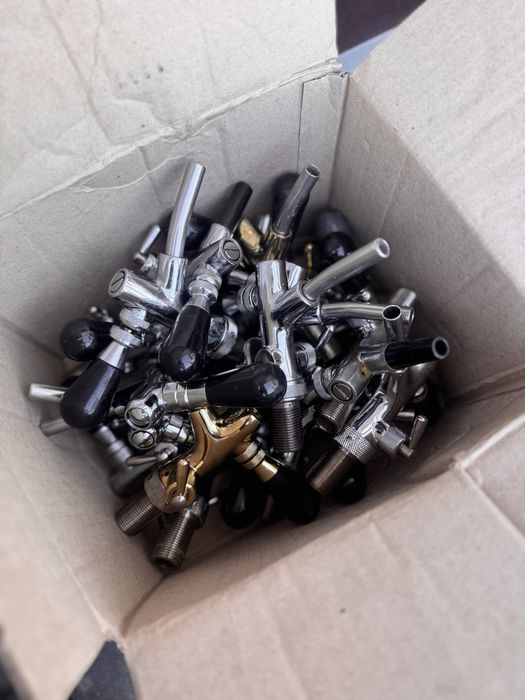 Dozatoare mobile profesionale pentru bere/suc/vin