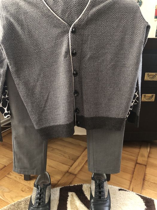 Set:pantofi,pantaloni,pulovăr