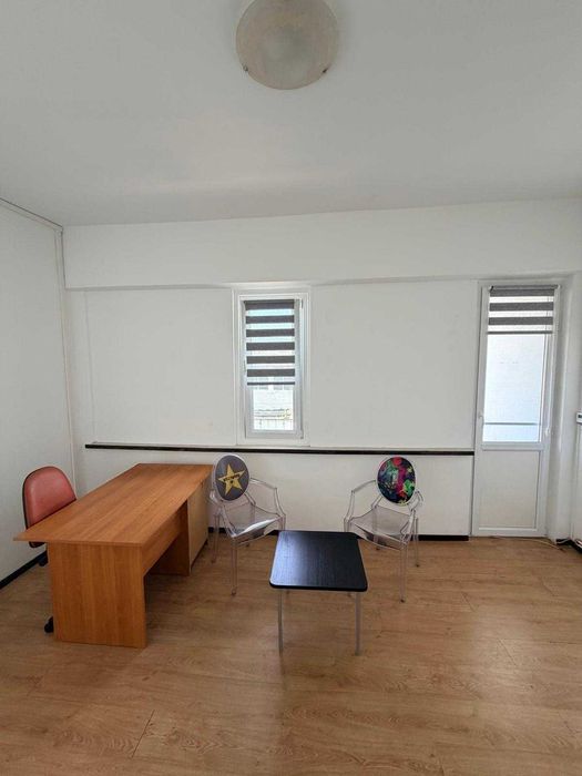 Închiriere birou 22 mp cu balcon