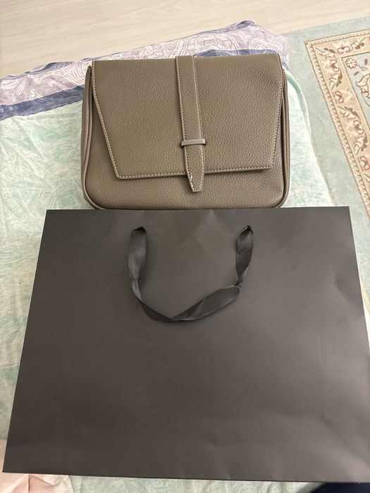 Продам сумку на тело