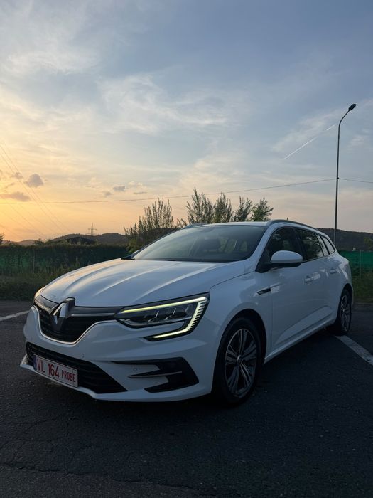 Renault MEGANE 1.5DCI Euro6/KeylessGO/NAVI/Senzori 360°/// GARANTIE 12LUNI