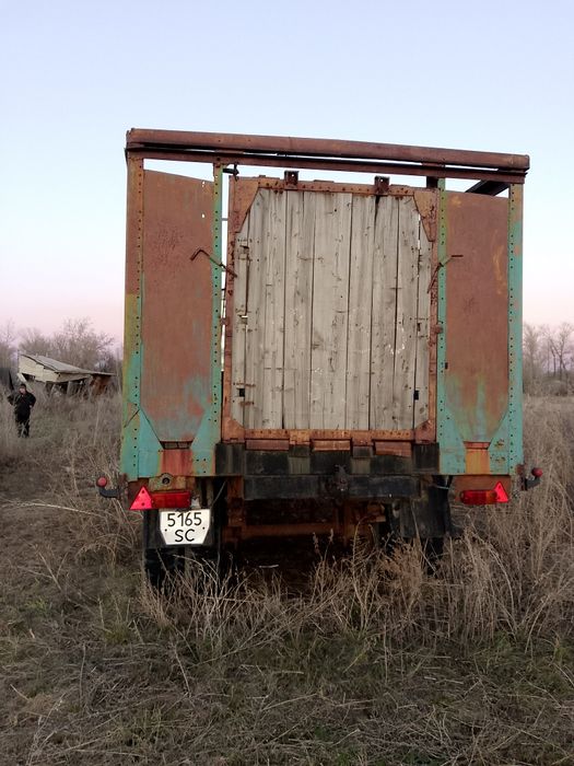 Продам прицеп скотовозка