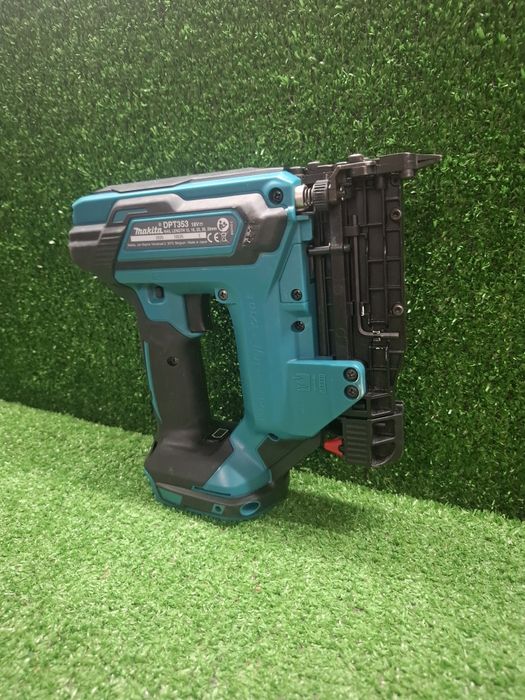 Такер на Makita DPT353