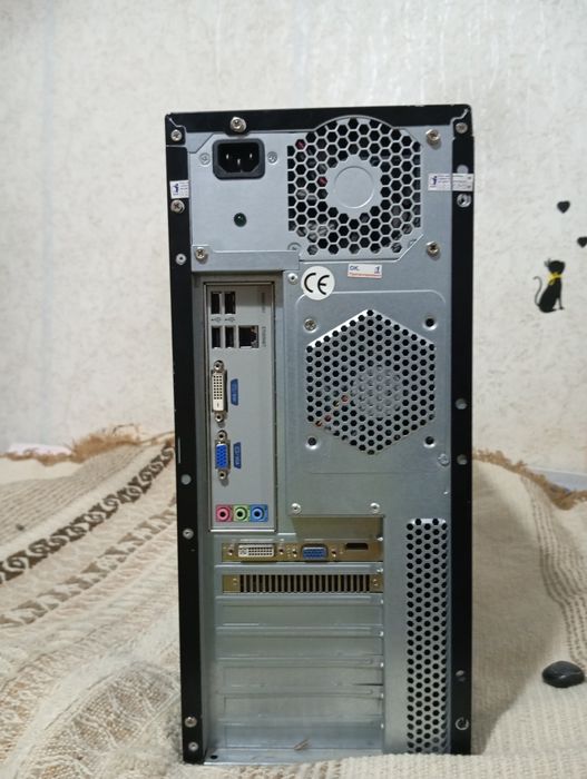 Продам настольный компьютер срочно