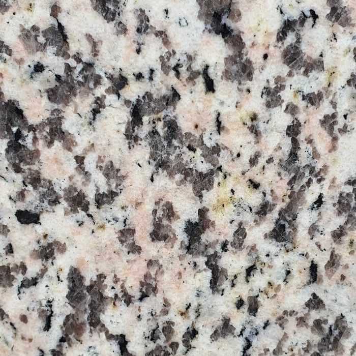 Гранит плочки 30,5 х 61 см.