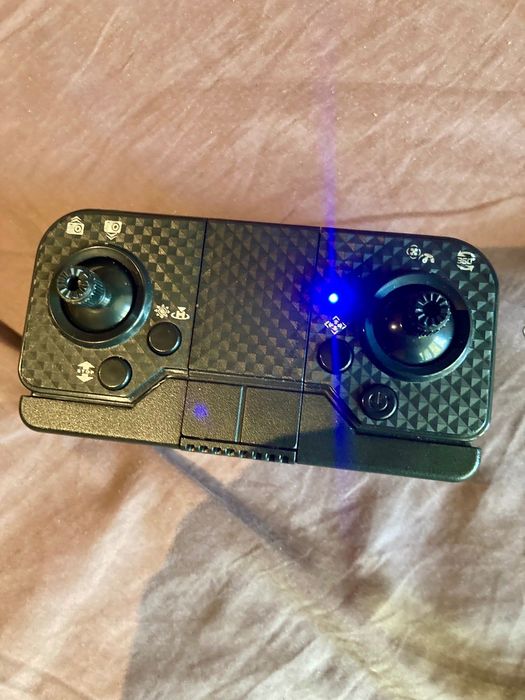 Сгъваем дрон с камера