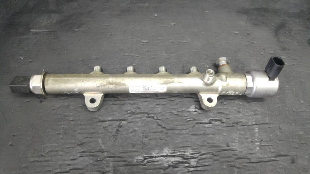 Rampa injectoare mercedes a-class w176 b-class w246 c-class c204 vito w639 w212 a6510700495