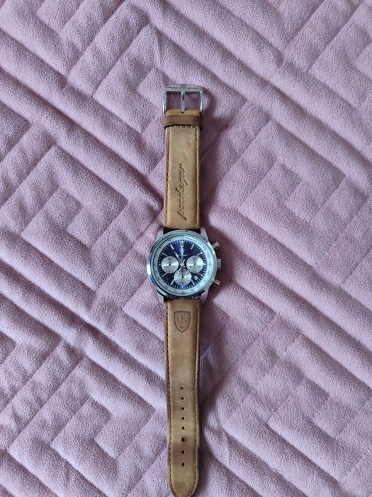 Продам часы наручные