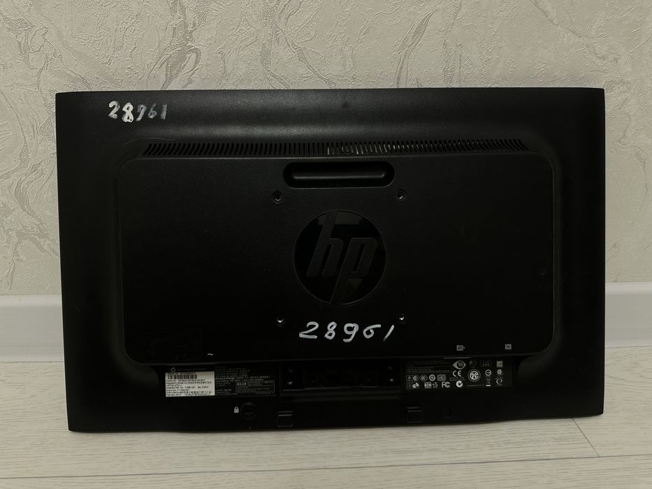 Монитор HP 20 дюйм