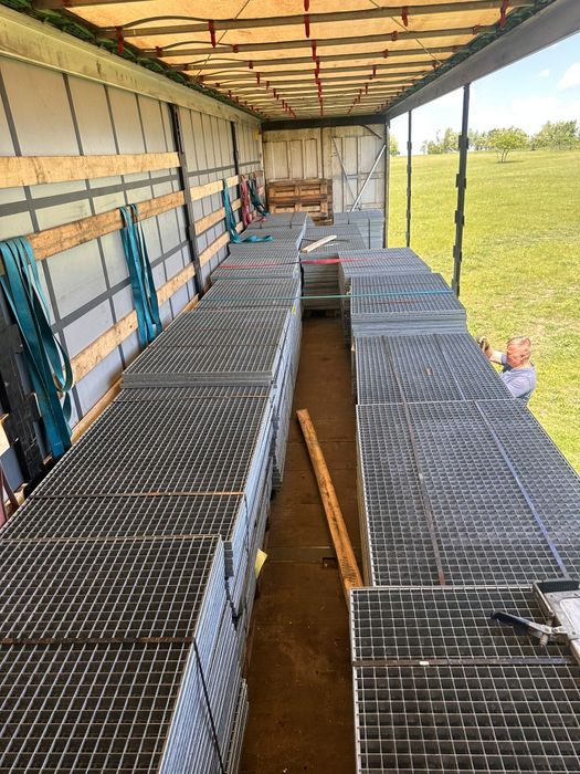 Grilaje zincate galvanizate