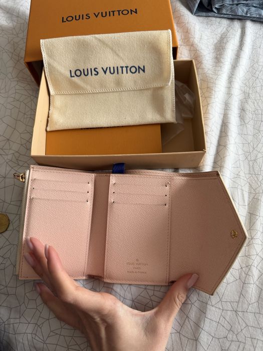 Дамско портмоне Louis Vuitton