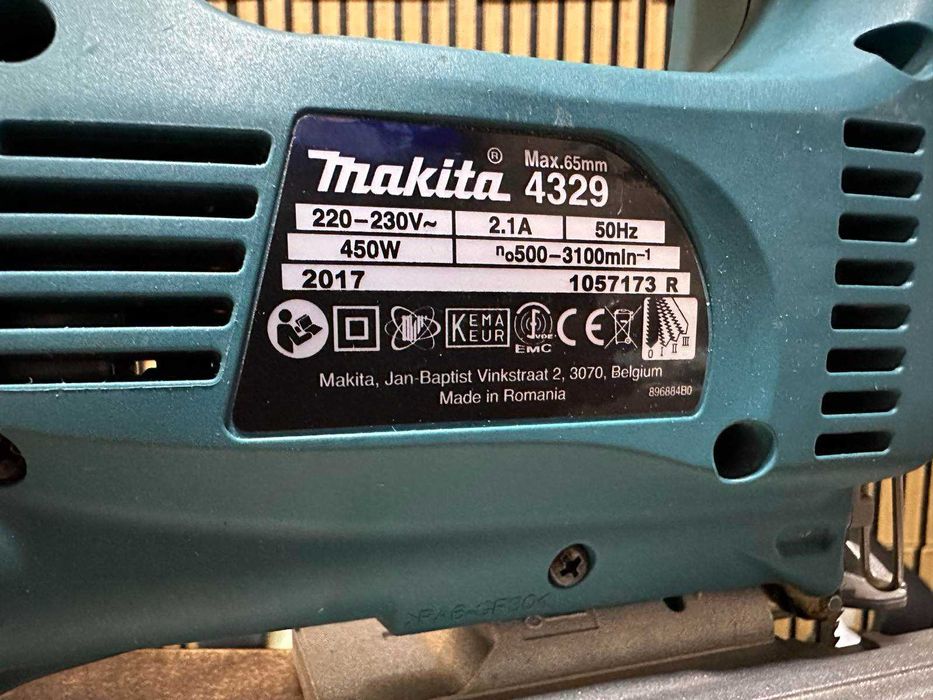 Електрически прободен трион Makita 4329, 450 W, 18 мм