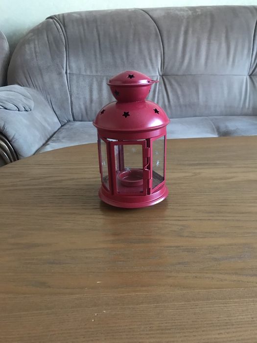 Подсвечник ИКЕА красный