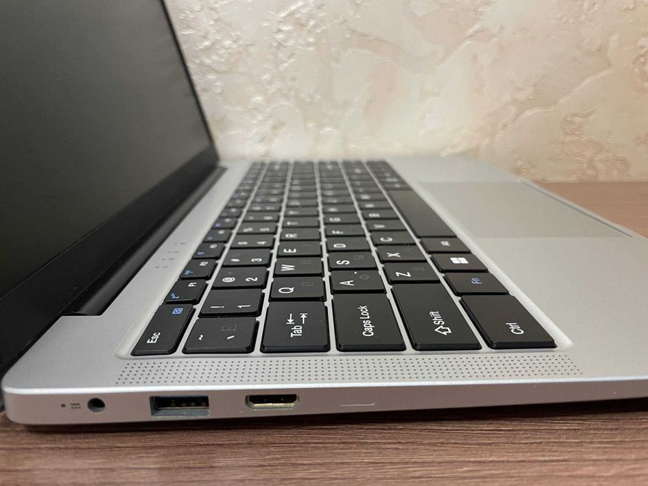 Hydra H13 /Celeron N3350/6Gb Ram/120Gb ssd/
