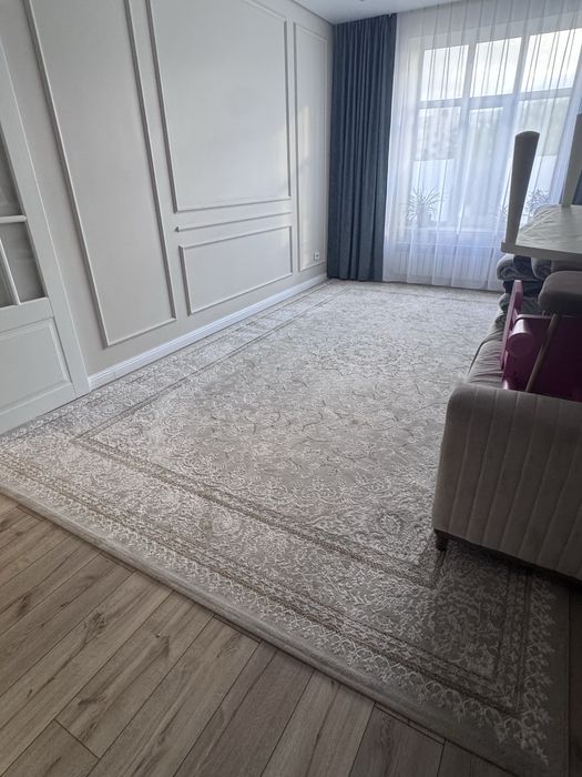 Продам ковер 5х3