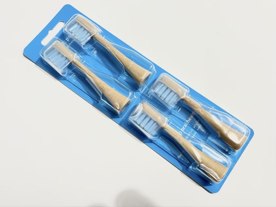 Set 4 Capete de schimb periuta de dinti electrica Philips Sonicare