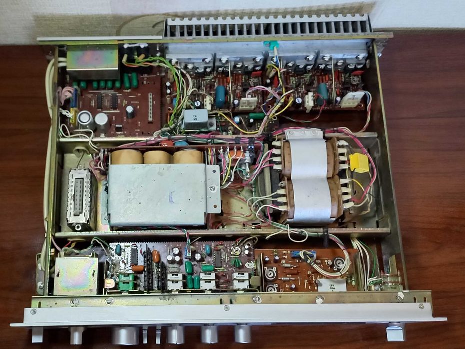 Усилитель Radiotehnika У-101-стерео