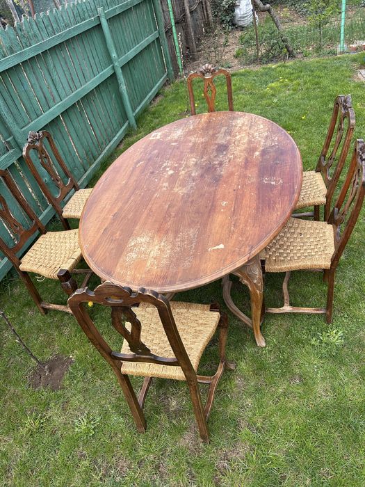 Masa  lemn masiv. 6 persoane. +scaune