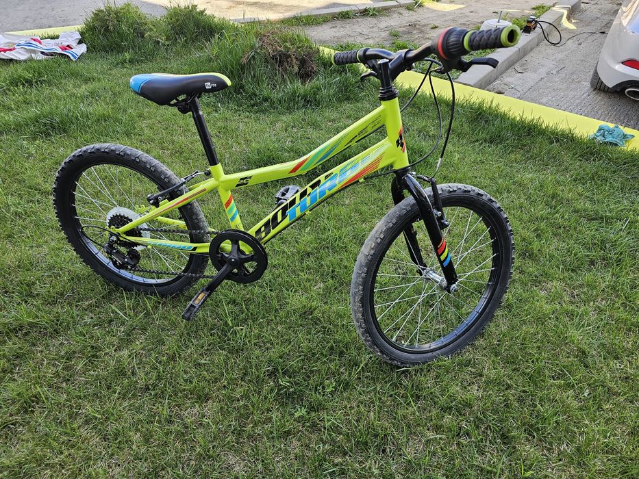 Bicicleta copii 6 -10 ani +  Casca si  tricicleta Cadou