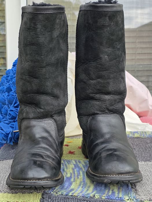 UGG ботуши естествена кожа N40