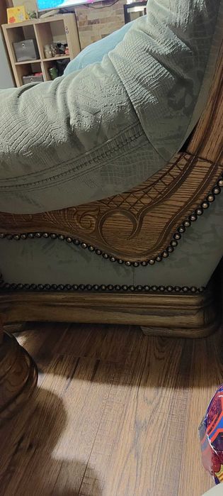 Класическа холна гарнитура с основа от масив - дъб