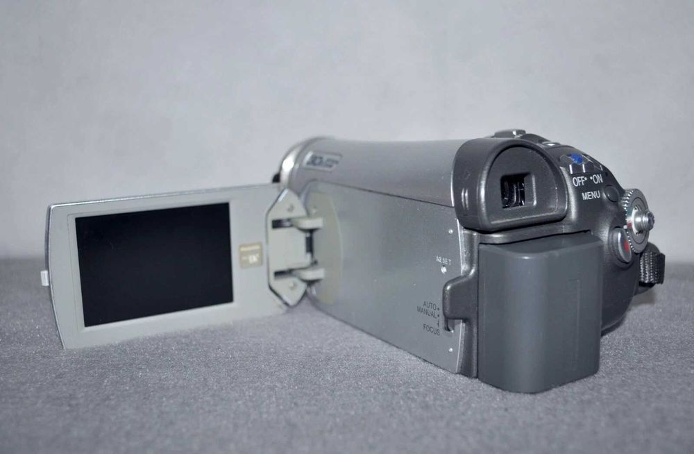 camera cu casete minidv panasonic