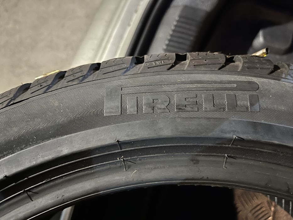 Anvelope 225/45 R18 xl Pirelli noi (iarna)