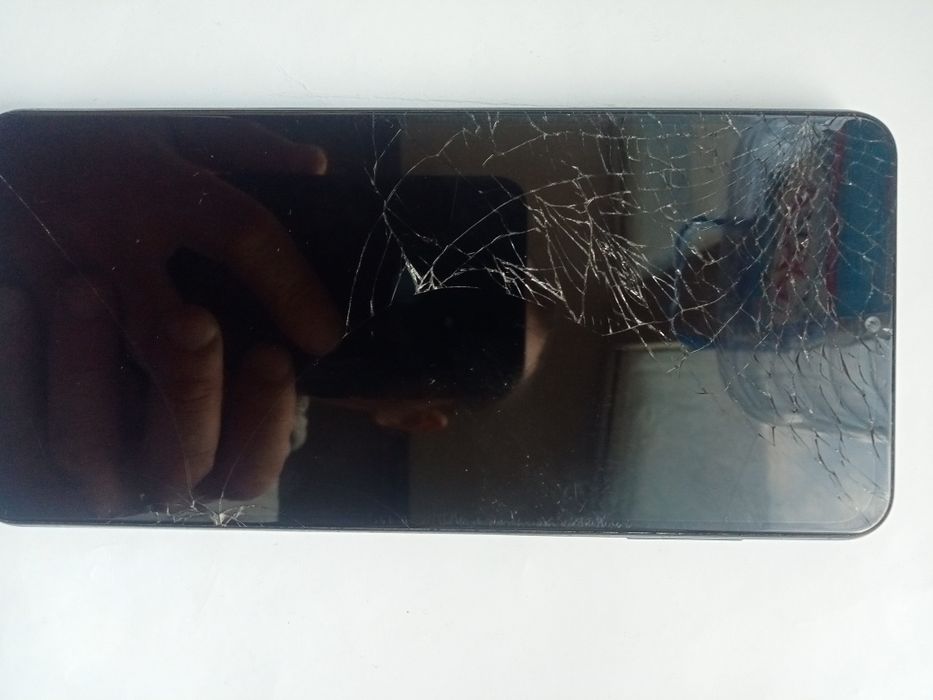 Самсунг а12 в рабочем состоянии