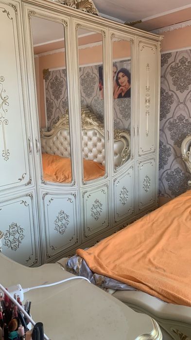 Продам коттедж на Высточном вдоль дороги