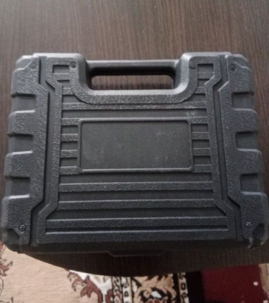 Дрель шуруповерт электрический