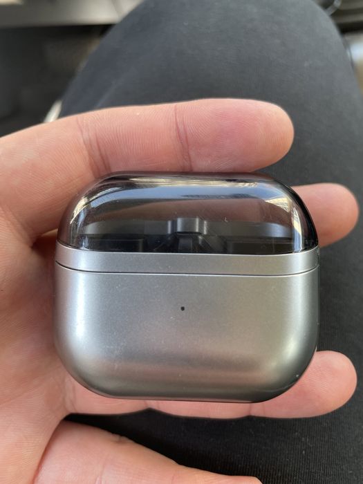 Samsung buds 3 кейс