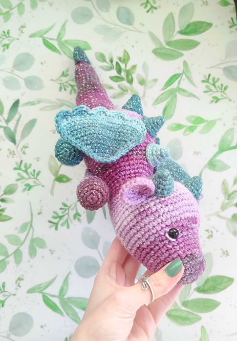 Dragon de plus crosetat