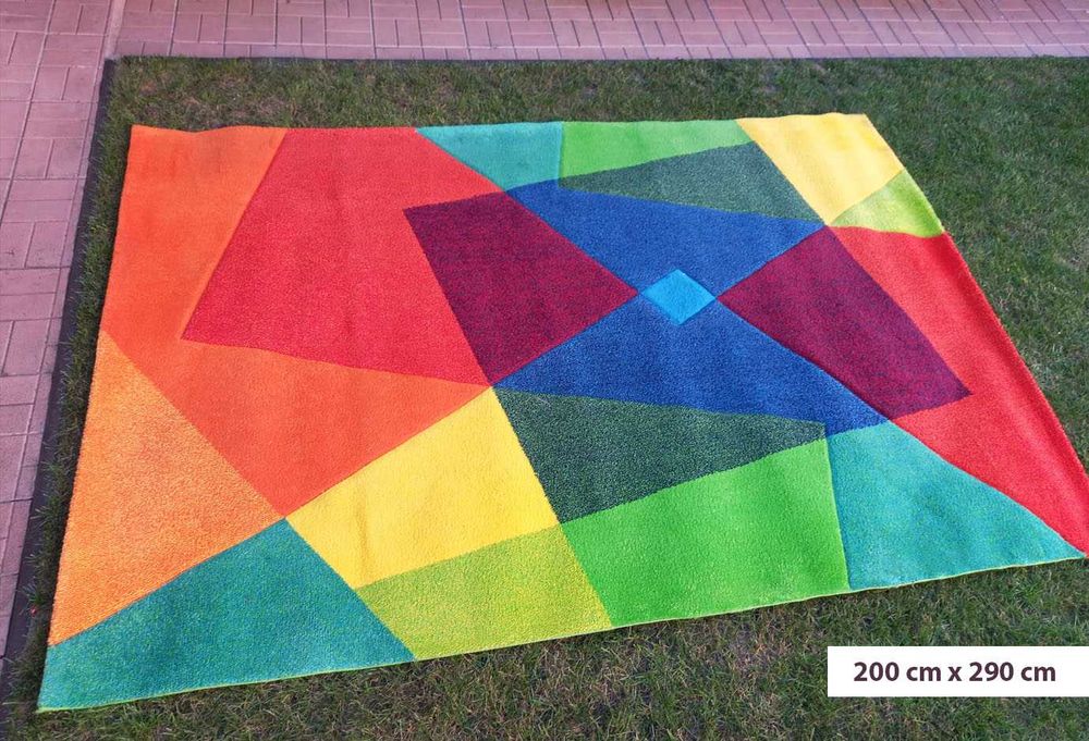 Vând covoare, diverse culori și dimensiuni