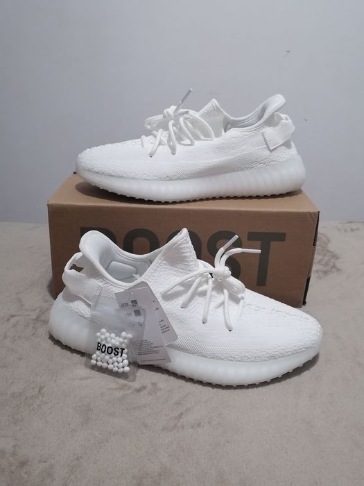 Yeezy boost bone