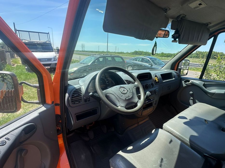 Mercedes Sprinter 313 basculabila pe 3 parti
