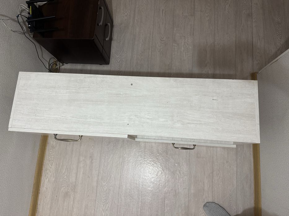 Продаю тумбу для обуви