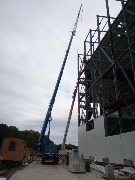 Кранове , Товарни платформи и Автовишки!