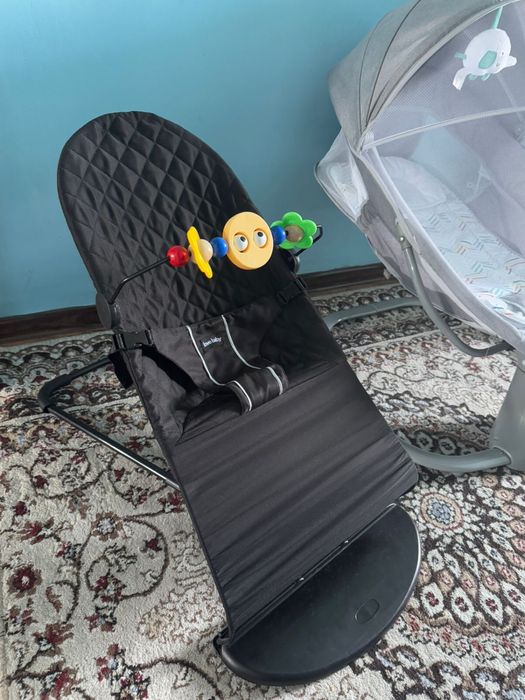 Продаю шезлонги