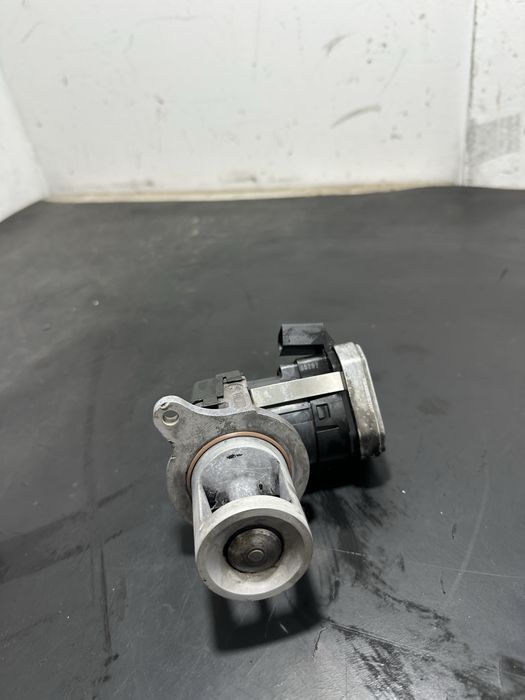 Supapa EGR mercedes ML W164 3.0Cdi v6 ML280 ML320 ML350 A6421400360