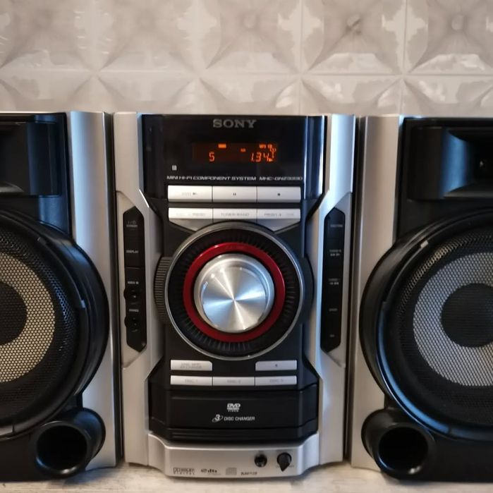 Музыкальный центр  SONY