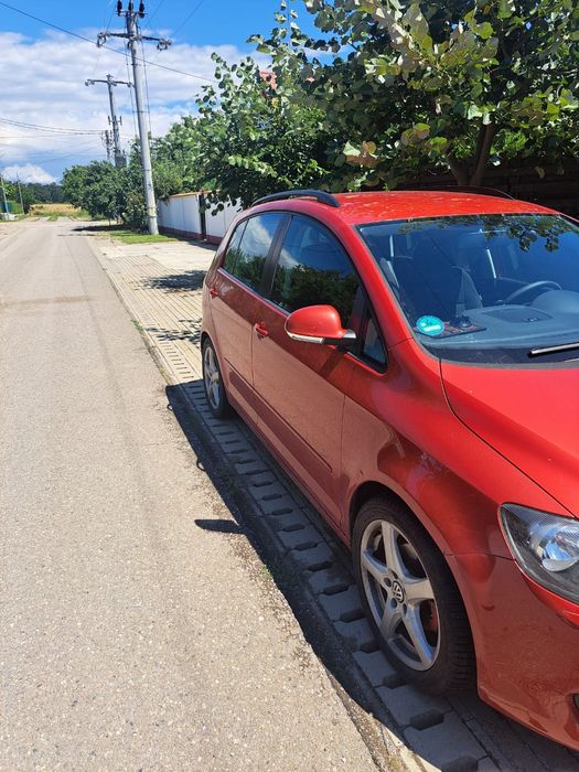 VOLKSWAGEN Golf Plus 2011 — imagine 2