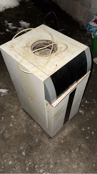 Продам газовую напольную печь