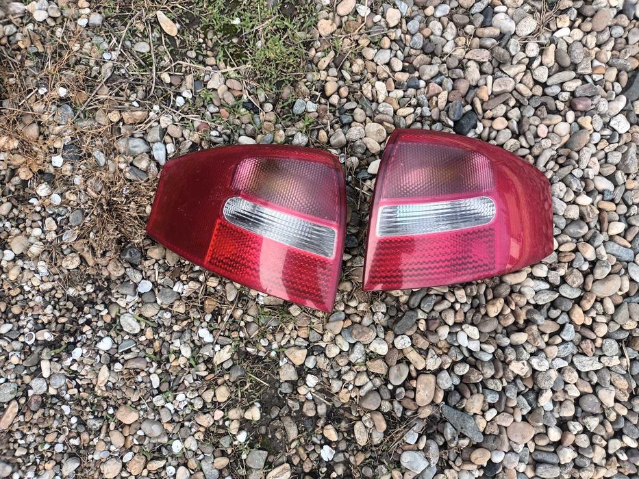 ляв и десен стоп за ауди а6 ц5 AUDI A6 C5