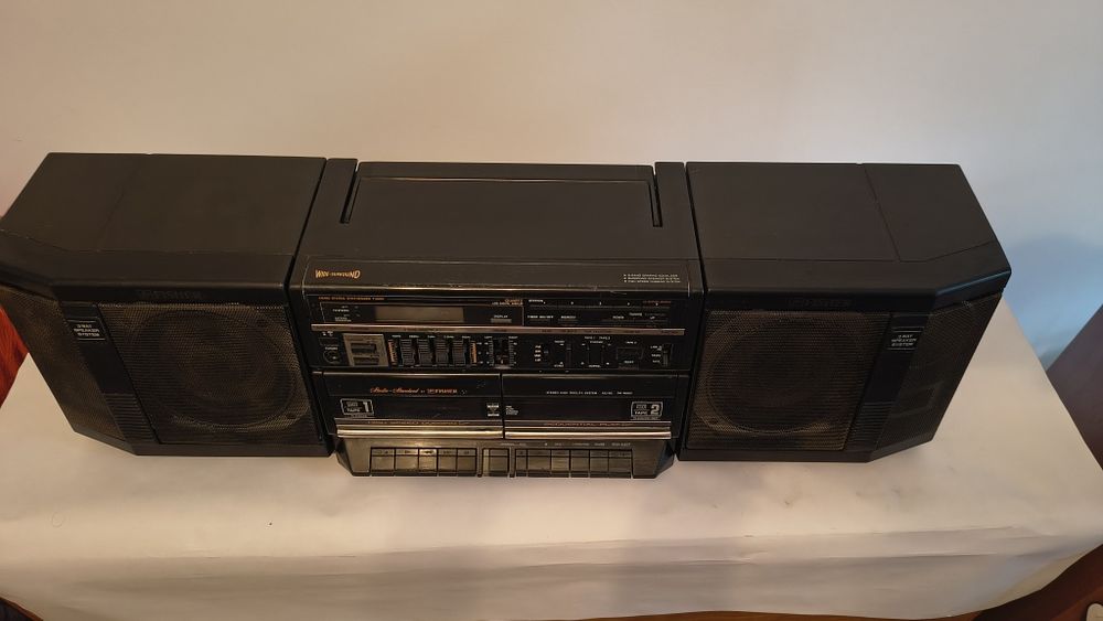 Fisher boom box/radiocasetofon